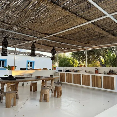 Casa Ameixas * Moncarapacho