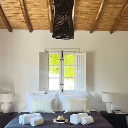 Casa Ameixas Guest house Moncarapacho